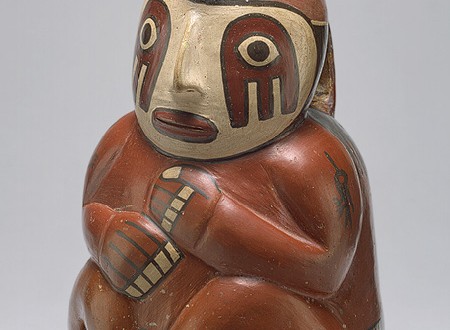 Fig. 1 Nazca Figure Bottle